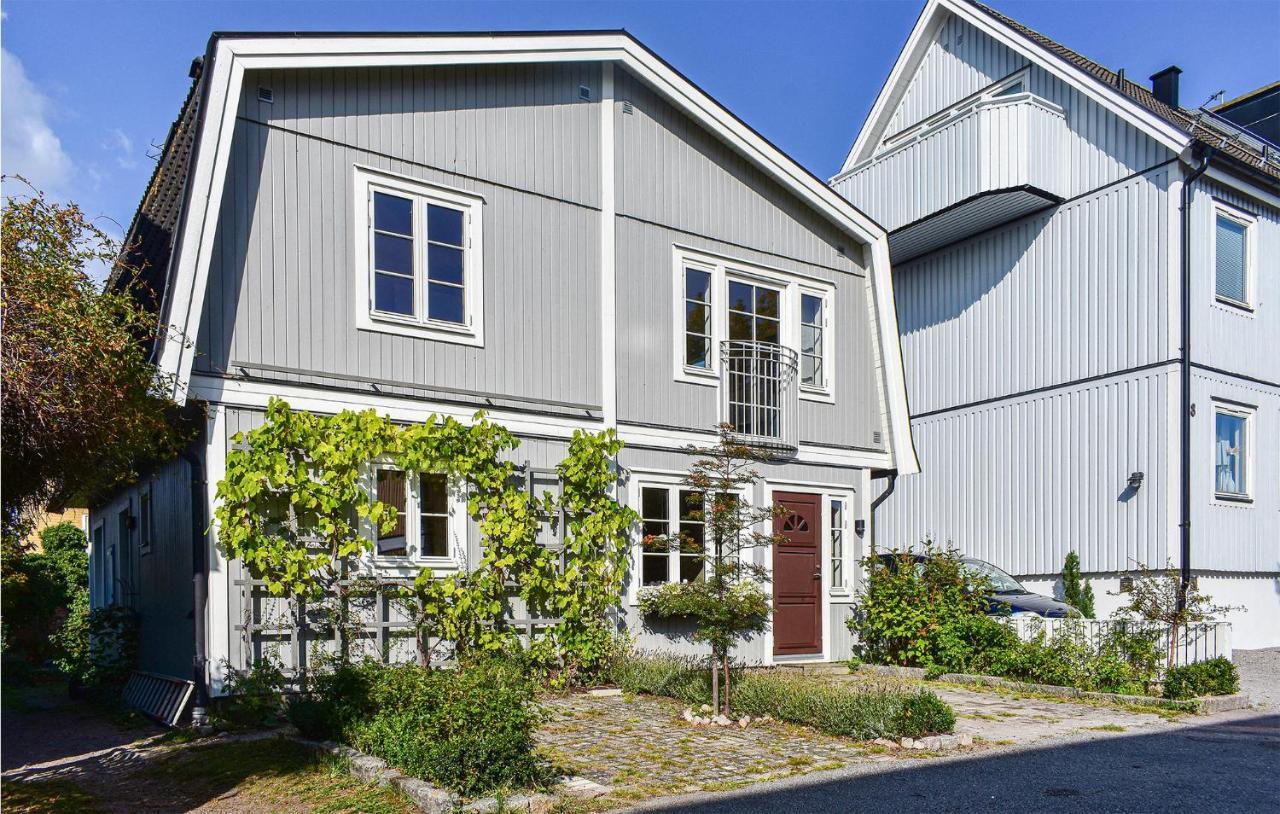 Cozy Home In Karlskrona With Kitchen Kültér fotó