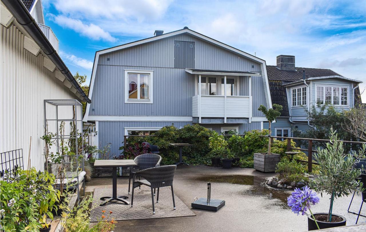 Cozy Home In Karlskrona With Kitchen Kültér fotó